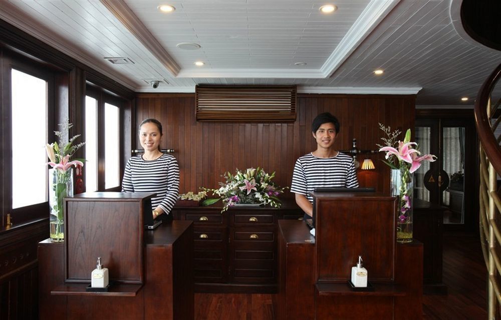 Hotel The Au Co Cruise - Managed By Bhaya Cruise Hạ Long Exterior foto